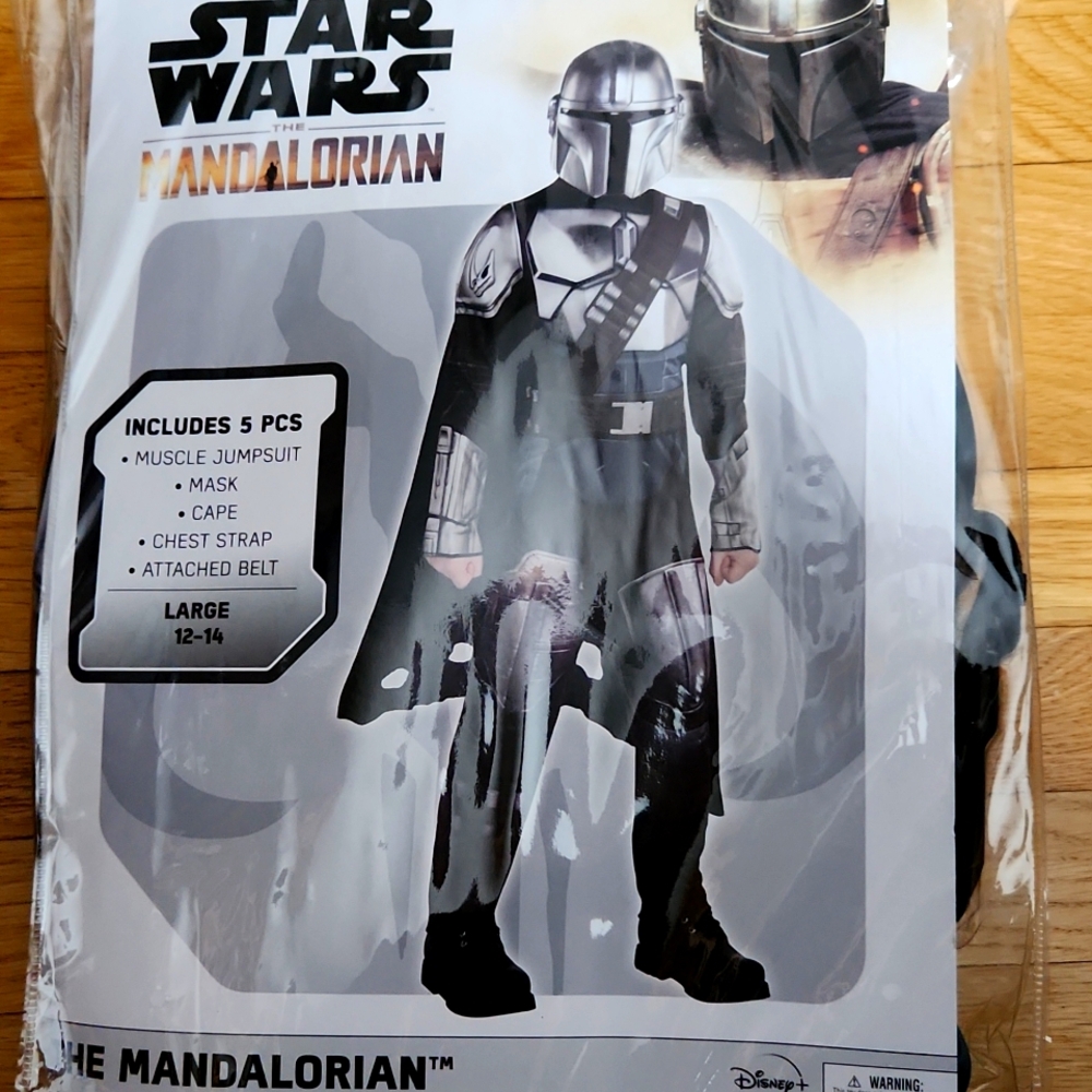 Disney Star Wars The Mandalorian Child Large 12-14 Padded Costume w Half Mask